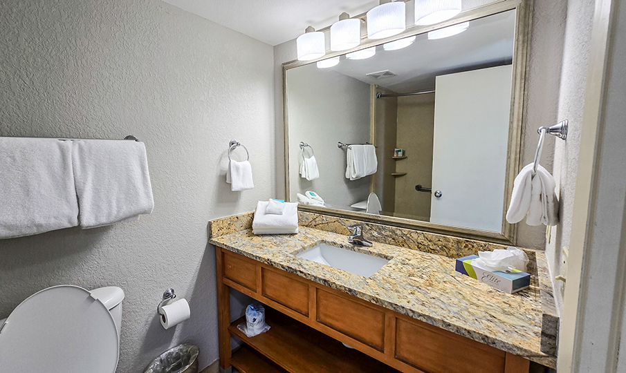 enlarged scenic balcony view of Daytona Beach